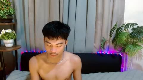 kopikobrownxx online show from April 19, 6:10 pm