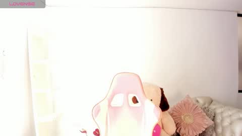 Koral Cuz online show from February 28, 3:46 pm