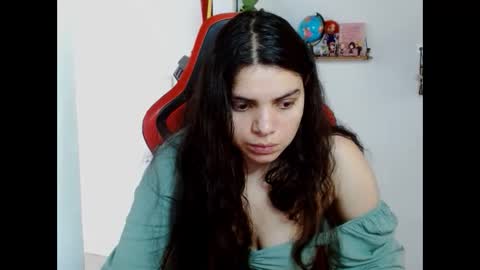 Karoll online show from December 6, 7:01 pm