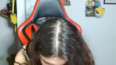 Karoll online show from December 10, 5:17 am