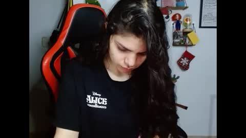 Karoll online show from December 22, 3:11 am