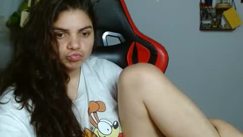 Karoll online show from December 31, 1:04 am