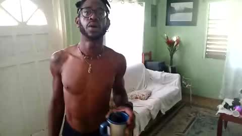 Snapshot of korn4lyfe chatting on January 23, 12:41 pm Prince makonnen online show from January 23, 12:41 pm