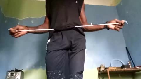 Snapshot of korn4lyfe chatting on January 25, 7:28 pm Prince makonnen online show from January 25, 7:28 pm