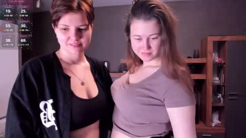 Twiix online show from December 2, 9:24 am