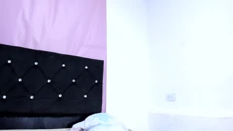 Snapshot of kory_bigcock20 chatting on February 28, 8:32 pm Milagros online show from February 28, 8:32 pm