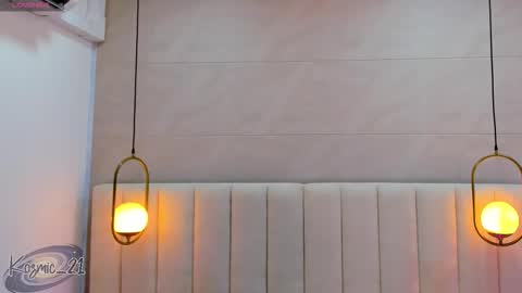 K O S M I C online show from December 18, 12:44 pm