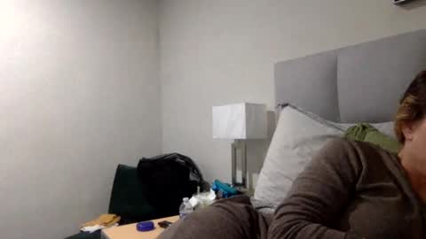 Snapshot of koyoteej chatting on January 30, 3:51 pm koyoteej online show from January 30, 3:51 pm