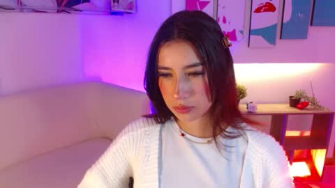 Elizabeth online show from March 9, 12:09 pm