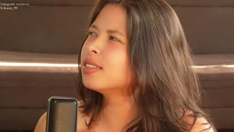 kozzy_ online show from January 31, 8:22 pm