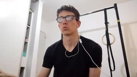 Snapshot of kpo10 chatting on October 11, 11:20 am Facu online show from October 11, 11:20 am