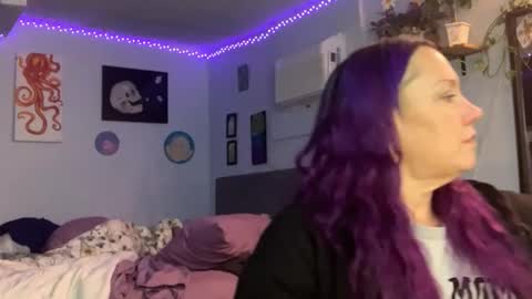 Snapshot of kreamyk420 chatting on January 11, 3:06 pm kreamyk420 online show from January 11, 3:06 pm