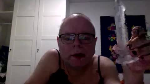 kreolsk34 online show from October 22, 8:30 pm