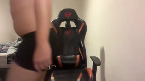 Snapshot of krexxxtofer chatting on February 22, 2:04 pm krexxxtofer online show from February 22, 2:04 pm