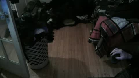 Kris Tingle online show from February 18, 10:50 pm