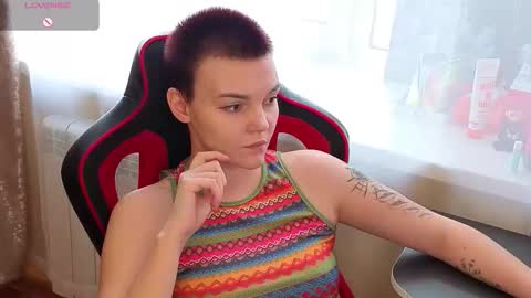 krisneal online show from February 20, 9:32 am