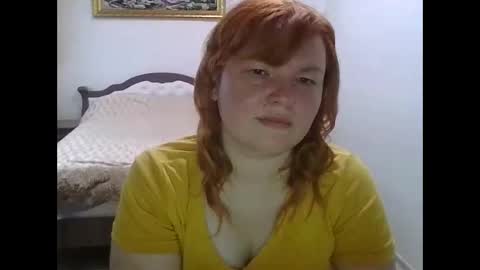 Snapshot of krisryxoniks chatting on June 9, 3:40 am KrisryxONiks online show from June 9, 3:40 am