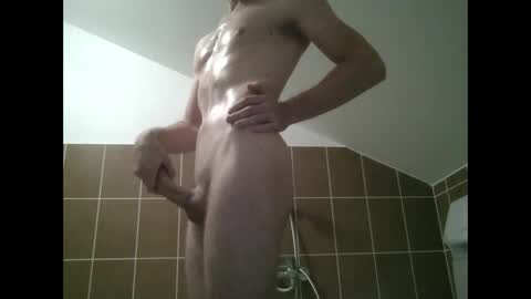 krissifitboy_xxx online show from December 14, 6:02 am