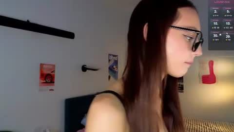 Kriss online show from June 20, 5:49 pm