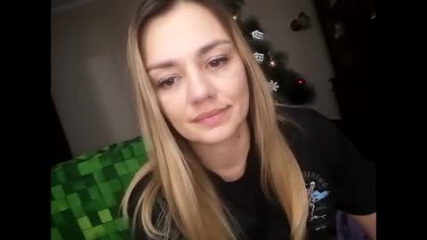 Snapshot of krisssexi chatting on December 25, 8:39 pm KrissSexi online show from December 25, 8:39 pm