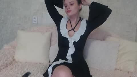 krissvoss online show from November 30, 11:36 am