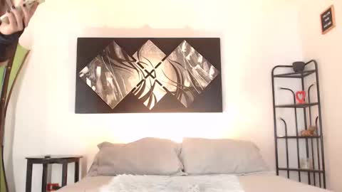 Andrea online show from October 21, 5:46 pm