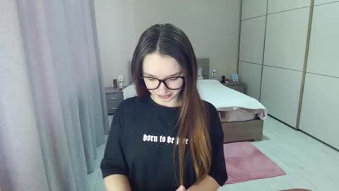 twitter    Annemarye 23 online show from March 9, 7:12 am