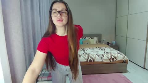 twitter    Annemarye 23 online show from March 19, 6:28 am