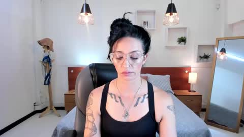 Sophia online show from January 20, 8:40 pm