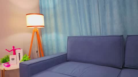 Kristen online show from February 13, 4:36 pm