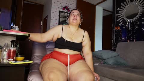 Kristen online show from January 28, 9:40 pm