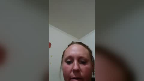 kristenyork45 online show from August 9, 4:06 am