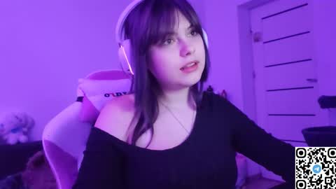 Christie online show from November 23, 9:14 pm