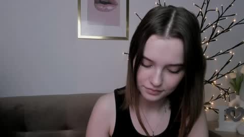 Snapshot of kristigant chatting on June 14, 11:45 am kristigant online show from June 14, 11:45 am