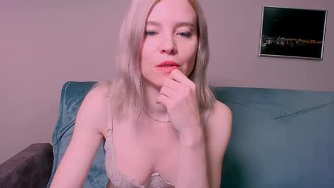 kristina_vagner online show from February 14, 1:35 am