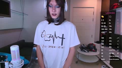 kristina online show from February 2, 7:57 pm