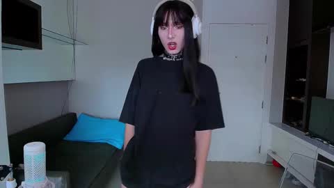 kristina online show from March 11, 7:58 am