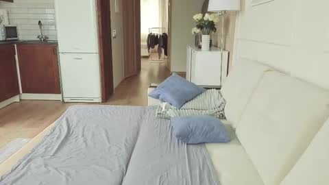 Kristi online show from October 29, 7:10 am