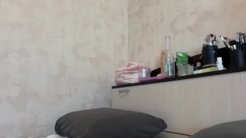 Kristy and Alice online show from March 16, 6:23 pm