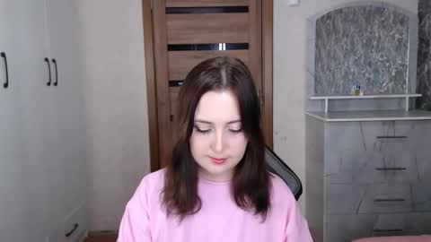 Kristy online show from November 15, 6:59 pm