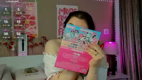 Snapshot of kristy_na_ chatting on May 22, 2:19 am Kristina online show from May 22, 2:19 am
