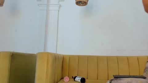 Cristina online show from February 21, 6:37 pm