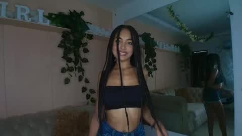 Cristina online show from September 17, 7:37 pm