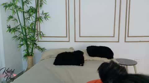 Cristina online show from November 21, 3:54 pm