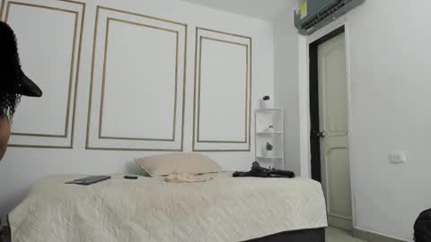 Cristina online show from January 17, 7:50 pm