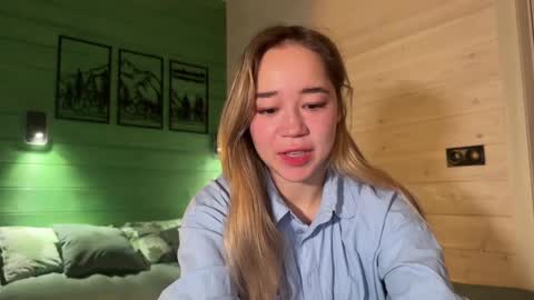 Snapshot of kristyspiritedaway chatting on February 24, 10:47 pm Kristy Nip slip shady  Best model on CB  online show from February 24, 10:47 pm