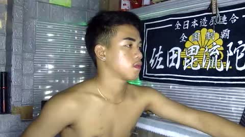 kritthanarkorn online show from February 10, 7:12 am