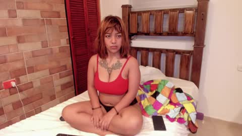 Snapshot of krokro350 chatting on February 5, 2:48 pm cristal online show from February 5, 2:48 pm