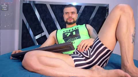 Kroy Wood online show from October 15, 11:54 am