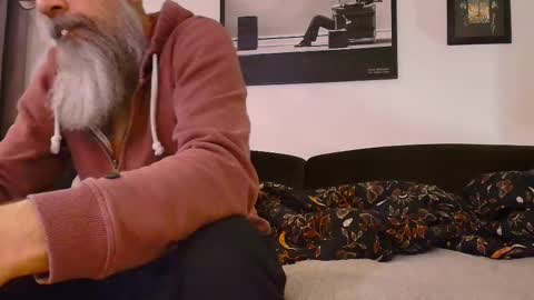 krummersaebel online show from January 31, 7:11 pm